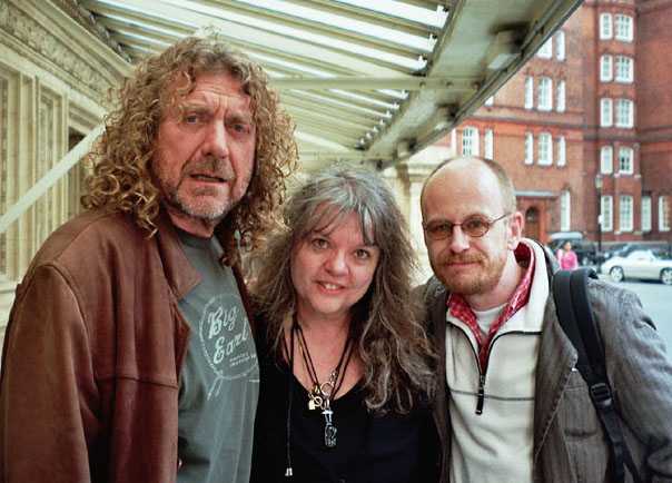 The picture on the right shows Robert Plant, Gail Zappa and Mick Zeuner 